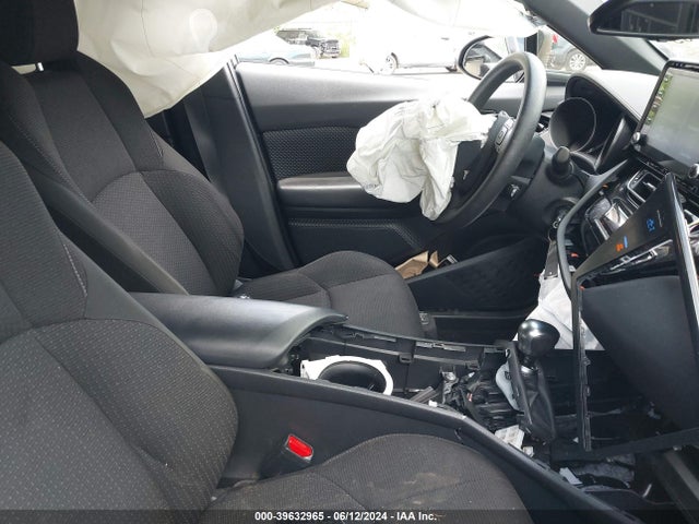 Toyota C-HR LE 2019 JTNKHMBX9K1028584 Image 5