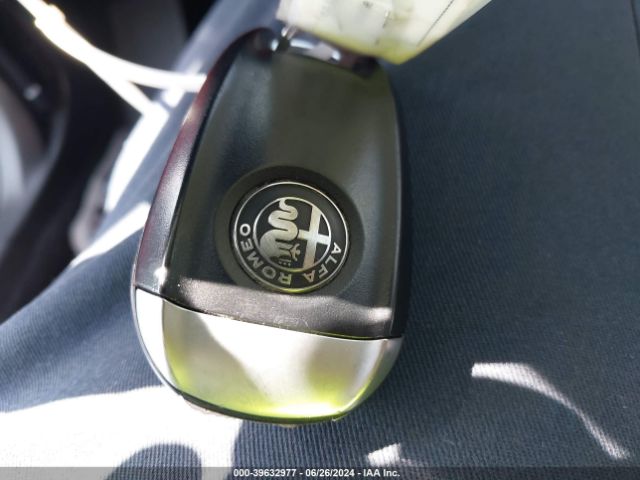 ZARFAMAN7L7634528 Alfa Romeo Giulia Rwd