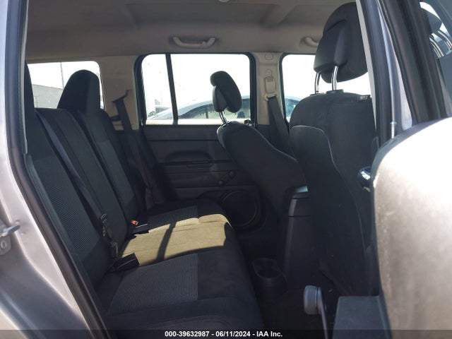1C4NJPBB6HD186139 Jeep Patriot Sport Fwd