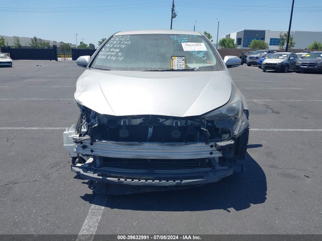 Toyota Prius Two 2016 JTDKBRFU2G3009017 Image 13
