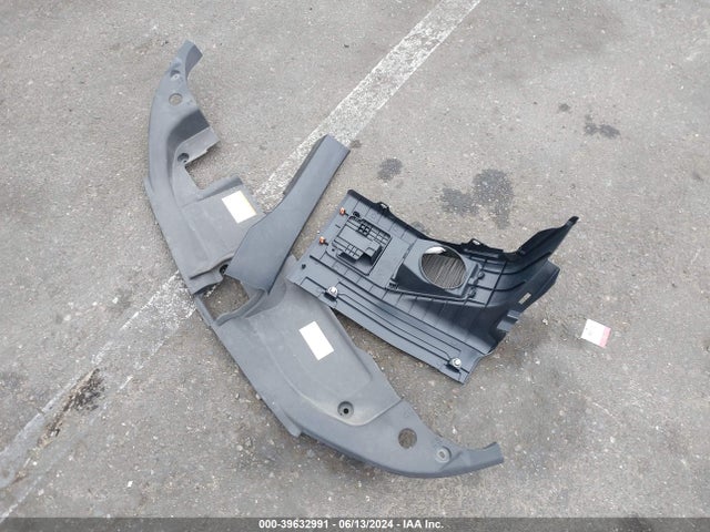 Toyota Prius Two 2016 JTDKBRFU2G3009017 Image 12