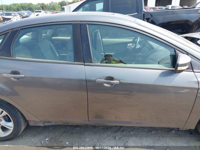 Ford FOCUS SE 2014 1FADP3F2XEL447163 Image 14
