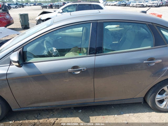 Ford FOCUS SE 2014 1FADP3F2XEL447163 Image 15