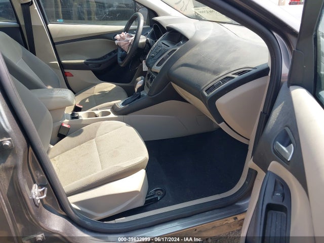 Ford FOCUS SE 2014 1FADP3F2XEL447163 Image 5