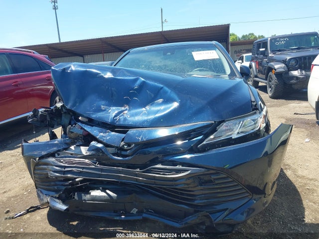 Toyota CAMRY LE 2018 JTNB11HK4J3044791 Image 12