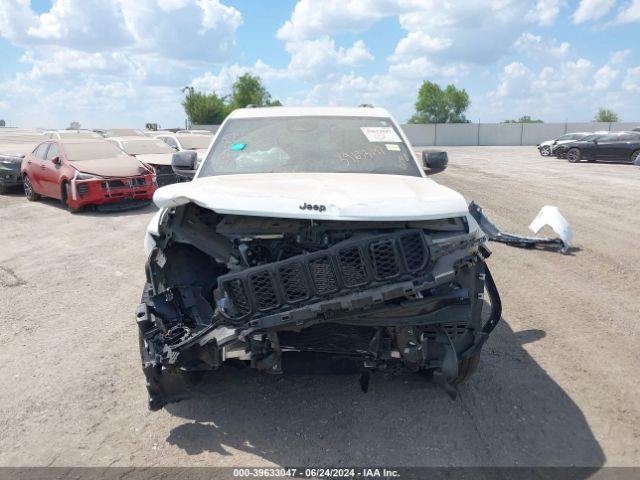 1C4RJKAG8P8799565 Jeep Grand Cherokee L Altitude 4x4