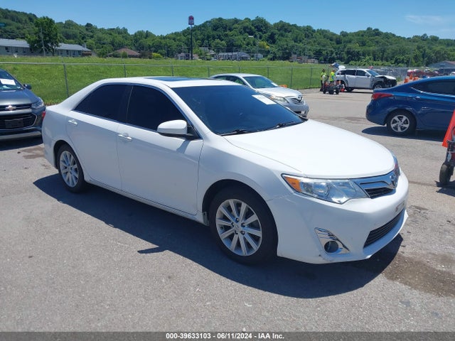 Toyota CAMRY XLE 2014 4T1BF1FK4EU825511 Image 1