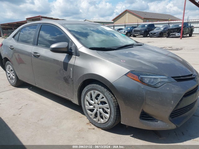 Toyota COROLLA LE 2018 5YFBURHE1JP753531 Image 14