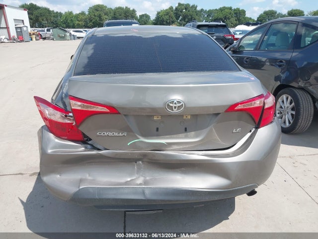 Toyota COROLLA LE 2018 5YFBURHE1JP753531 Image 17
