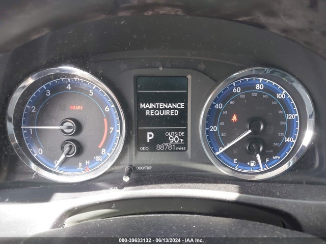 Toyota COROLLA LE 2018 5YFBURHE1JP753531 Image 7