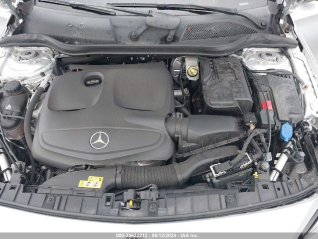 WDCTG4EB9KJ550878 Mercedes-Benz GLA 250