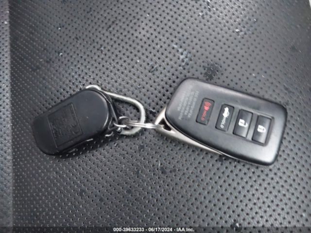 JTHBA1D28G5005417 Lexus IS 200T