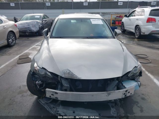 JTHBA1D28G5005417 Lexus IS 200T