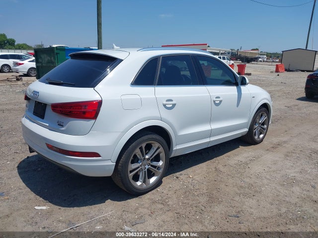 WA1JCCFS7JR014619 Audi Q3 2.0t Premium/2.0t Sport Premium
