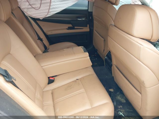 2011 BMW 740I WBAKA4C57BC392039 Photo 7