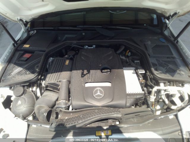 55SWF4JB1FU093085 Mercedes-Benz C 300 Luxury/sport