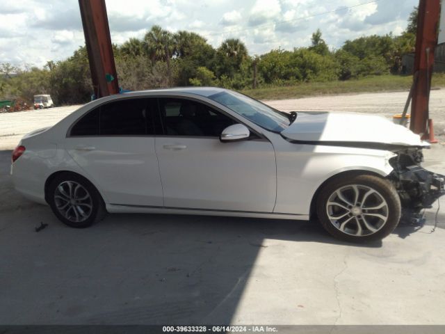 55SWF4JB1FU093085 Mercedes-Benz C 300 Luxury/sport