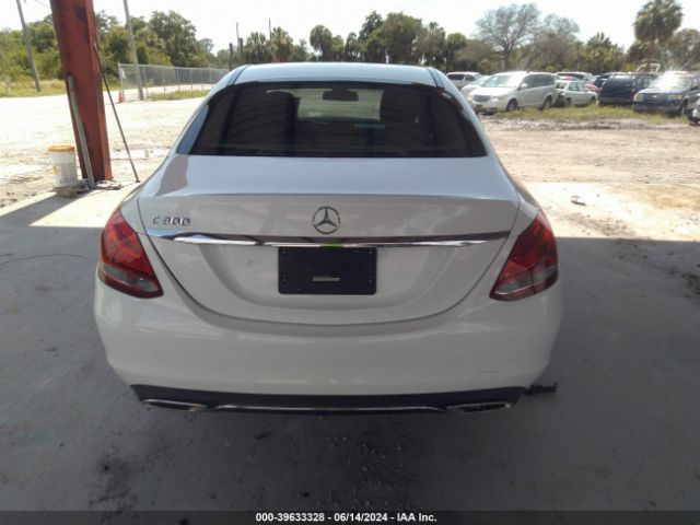 55SWF4JB1FU093085 Mercedes-Benz C 300 Luxury/sport