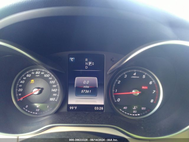 55SWF4JB1FU093085 Mercedes-Benz C 300 Luxury/sport