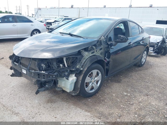 Chevrolet Cruze Ls Auto 2017 1G1BC5SM2H7230440 Image 2