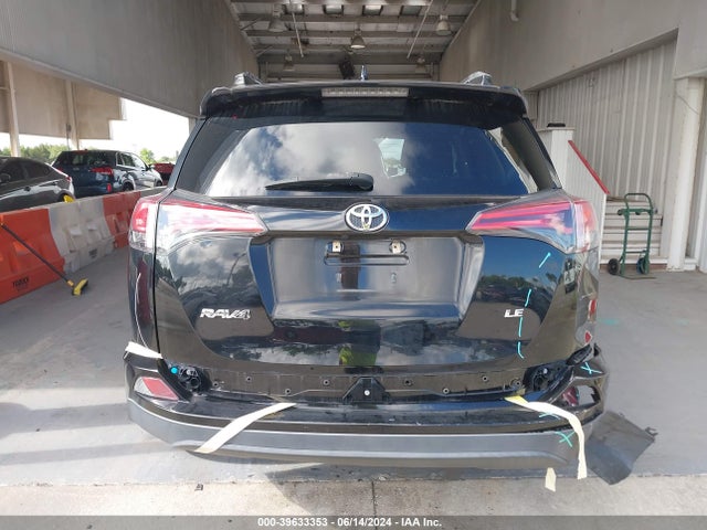 Toyota RAV4 LE 2018 2T3ZFREV0JW427741 Image 16