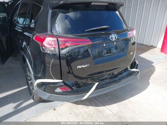 Toyota RAV4 LE 2018 2T3ZFREV0JW427741 Image 19