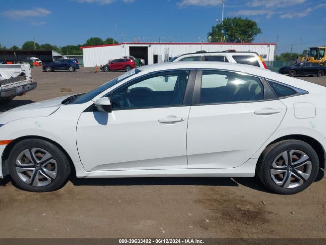 2HGFC2F54JH507711 Honda Civic Lx