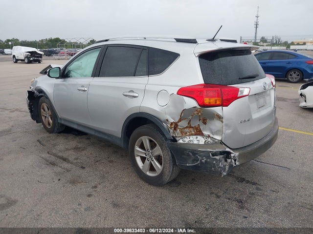 Toyota Rav4 Xle 2015 2T3RFREV4FW272778 Image 3