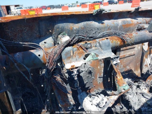 1GCUYDED8MZ429711 Chevrolet Silverado 1500 4wd  Short Bed Lt