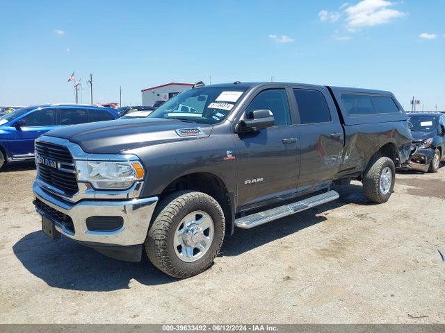 3C6UR5JL0LG117310 RAM 2500 Big Horn  4x4 8' Box