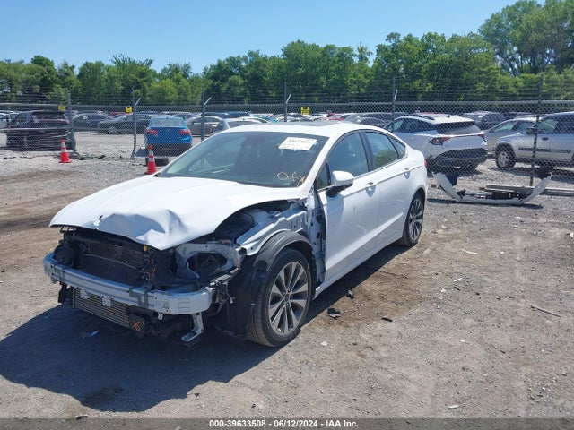 Ford FUSION SE 2019 3FA6P0T92KR254222 Image 2