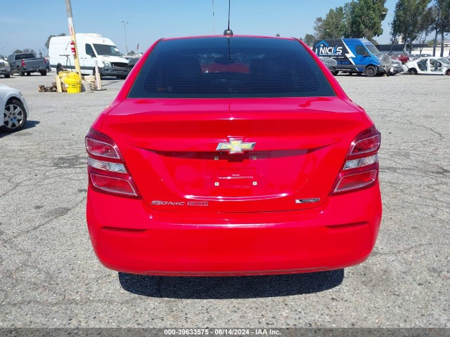 Chevrolet Sonic Premier Auto 2018 1G1JF5SB5J4135041 Image 16