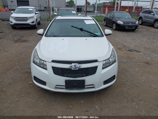 1G1PC5SB1E7402554 Chevrolet Cruze 1lt Auto