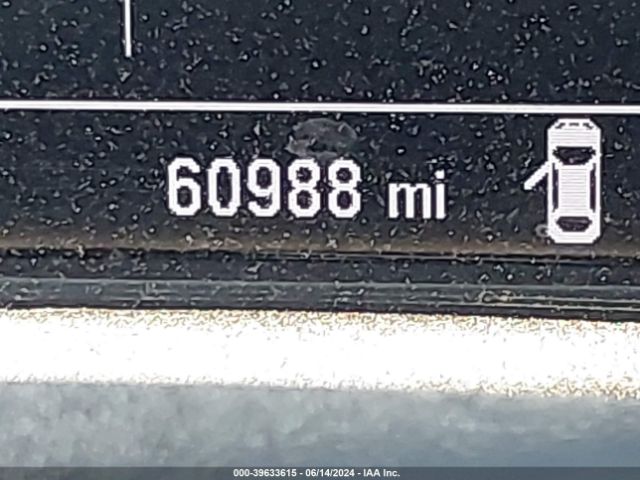 1G1BF5SM3K7120558 Chevrolet Cruze Premier