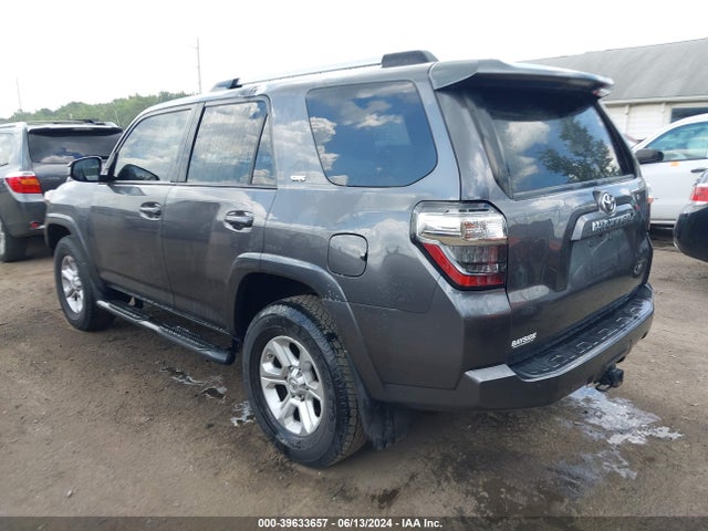 Toyota 4RUNNER SR5 2019 JTEBU5JR6K5652131 Image 3