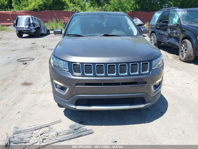 3C4NJDCB2KT672770 Jeep Compass Limited 4x4