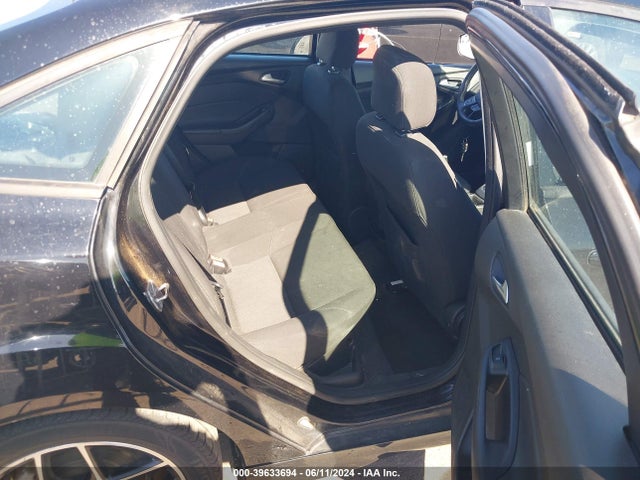 Ford FOCUS SE 2016 1FADP3F23GL262942 Image 8