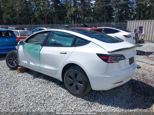 Tesla Model 3 Long Range Dual Motor All-wheel Drive 2022 5YJ3E1EB4NF122562 Image 3