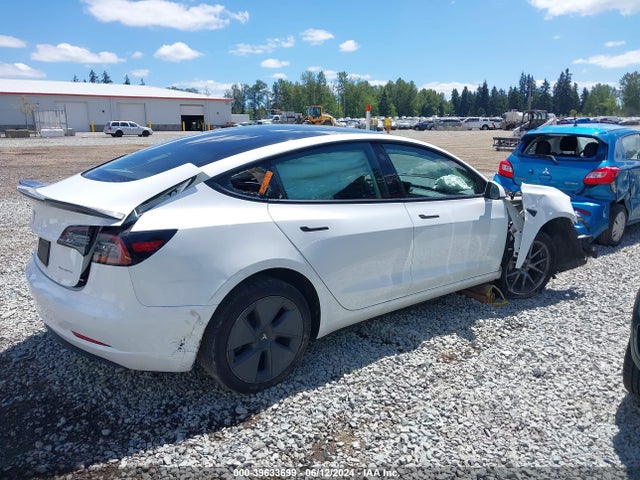 Tesla Model 3 Long Range Dual Motor All-wheel Drive 2022 5YJ3E1EB4NF122562 Image 4