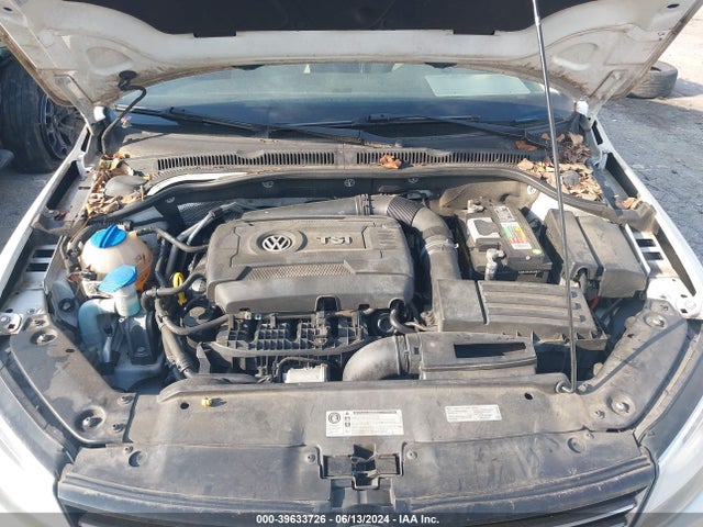 3VWL07AJ9EM384617 Volkswagen Jetta 1.8t Sel