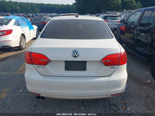 3VWL07AJ9EM384617 Volkswagen Jetta 1.8t Sel