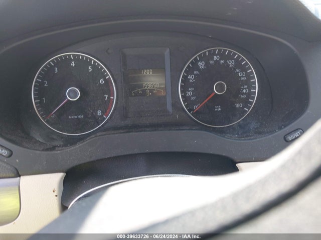 3VWL07AJ9EM384617 Volkswagen Jetta 1.8t Sel