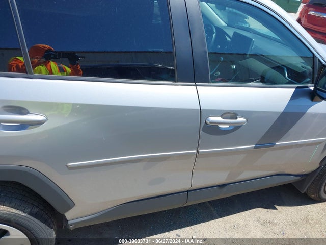 Toyota RAV4 LE 2023 2T3F1RFVXPW379030 Image 13