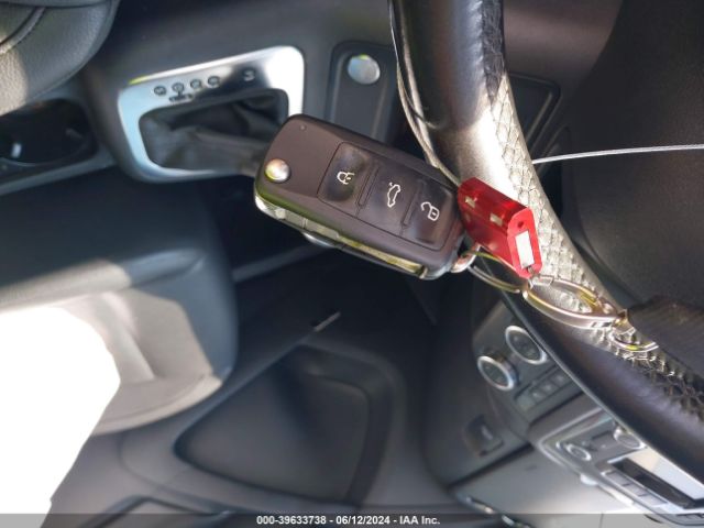 WVGAV3AX8EW546158 Volkswagen Tiguan Sel