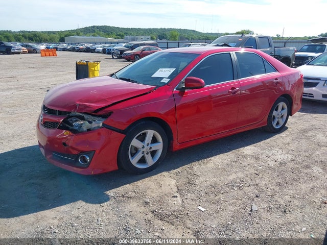 Toyota CAMRY SE 2014 4T1BF1FK7EU744020 Image 2