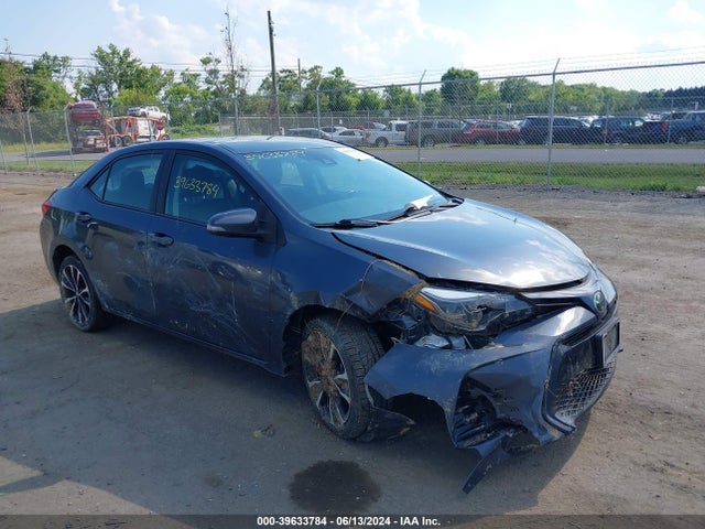 Toyota COROLLA SE 2018 5YFBURHE7JP850698 главное изображение