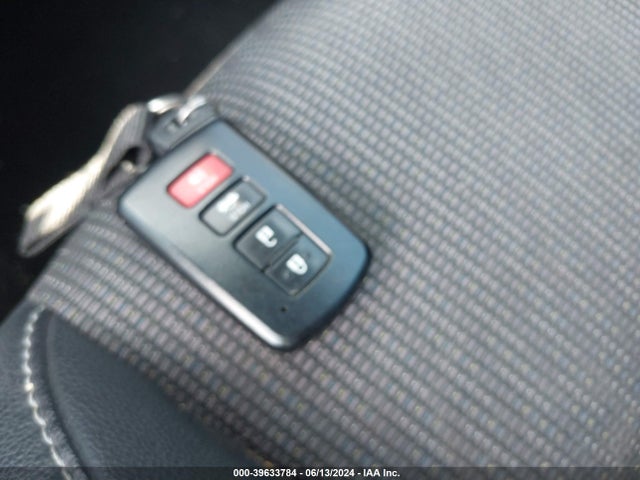 Toyota COROLLA SE 2018 5YFBURHE7JP850698 Image 11