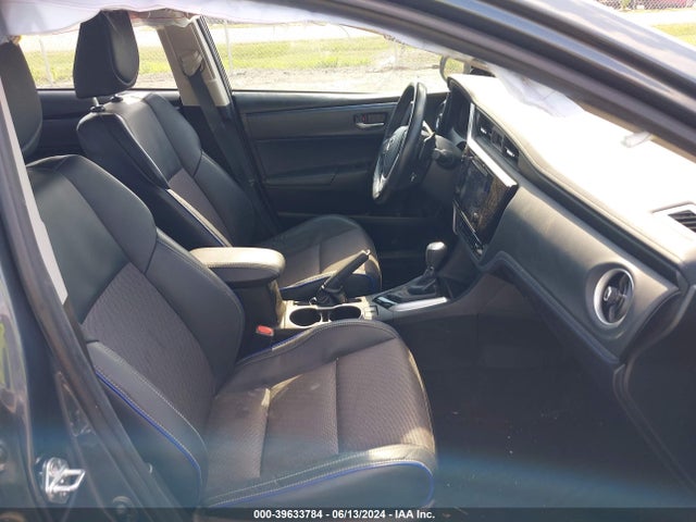 Toyota COROLLA SE 2018 5YFBURHE7JP850698 Image 5