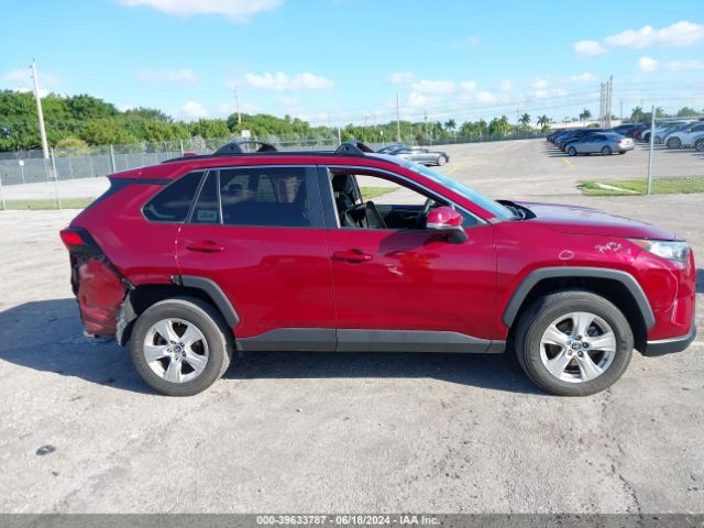 2T3P1RFV8MW221107 Toyota Rav4 Xle