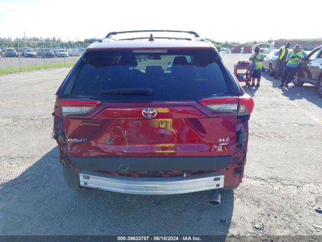 2T3P1RFV8MW221107 Toyota Rav4 Xle